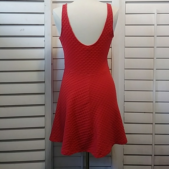 H & M "DIVIDED" RED DRESS OR TUNIC TOP - SIZE 12 - Picture 3 of 6